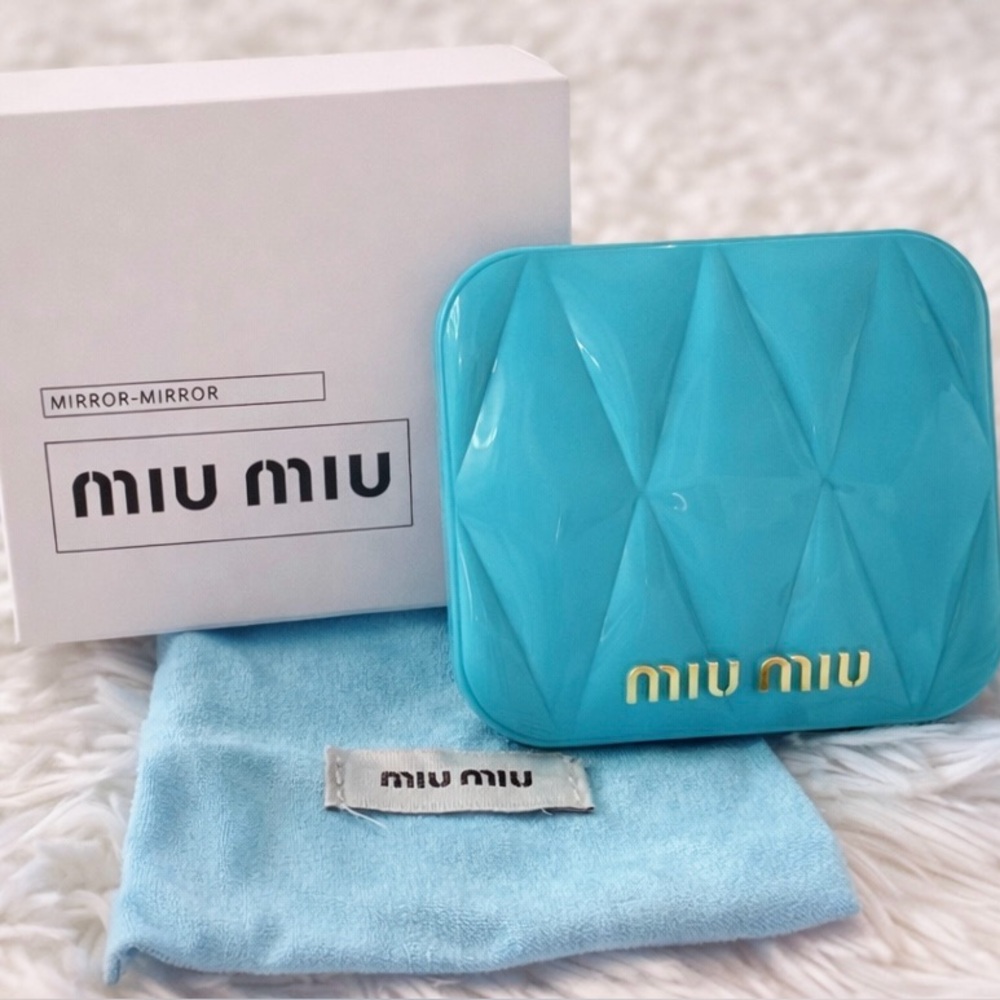 NWT Authentic Miu Miu Robin Egg Blue Double Sided Dual Compact Mirror
